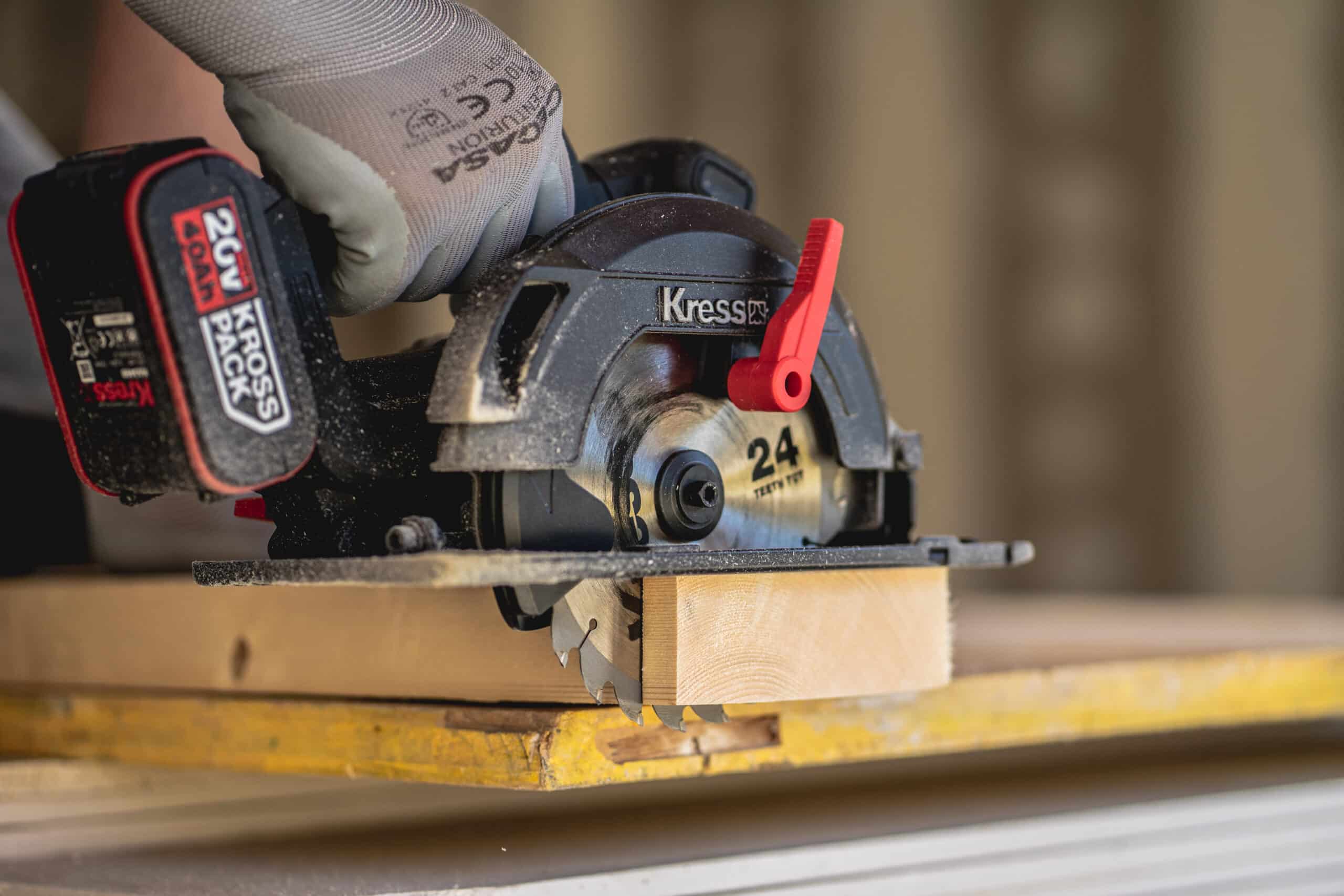 Sägen – präzise Schneidwerkzeuge für Holz, Metall und Kunststoff.